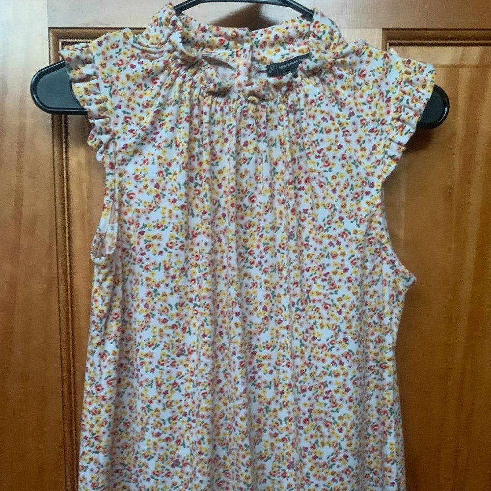 Stretchy Floral Tank Top